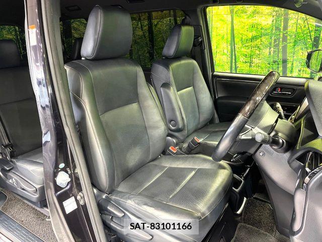 Toyota ESQUIRE 2017-11 7500472-7