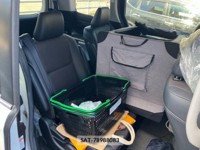Toyota ESQUIRE 2016-05 7500480-14