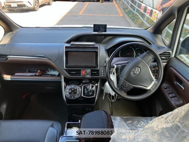 Toyota ESQUIRE 2016-05 7500480-15