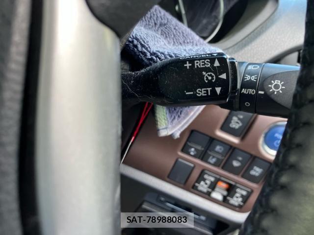 Toyota ESQUIRE 2016-05 7500480-20