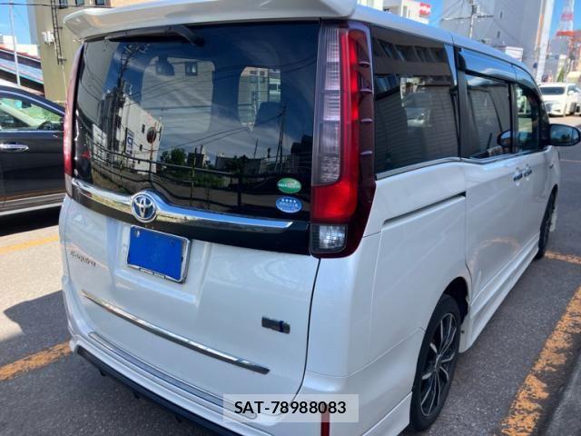 Toyota ESQUIRE 2016-05 7500480-5