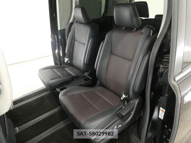 Toyota ESQUIRE 2015-07 7508610-14