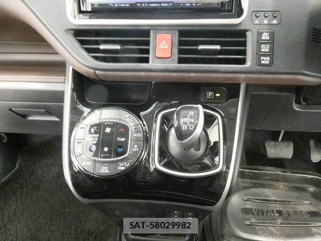 Toyota ESQUIRE 2015-07 7508610-24