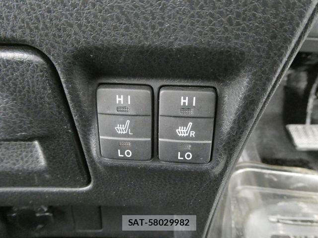 Toyota ESQUIRE 2015-07 7508610-25