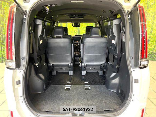 Toyota ESQUIRE 2019-12 7500473-10