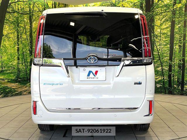 Toyota ESQUIRE 2019-12 7500473-15