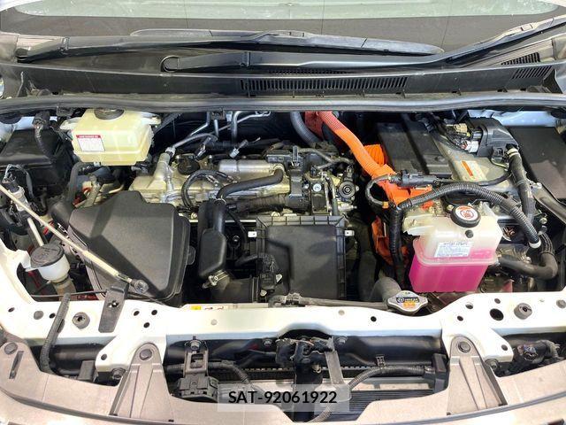 Toyota ESQUIRE 2019-12 7500473-17