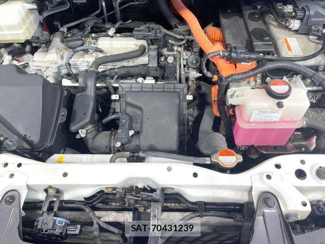 Toyota ESQUIRE 2016-01 7500481-18