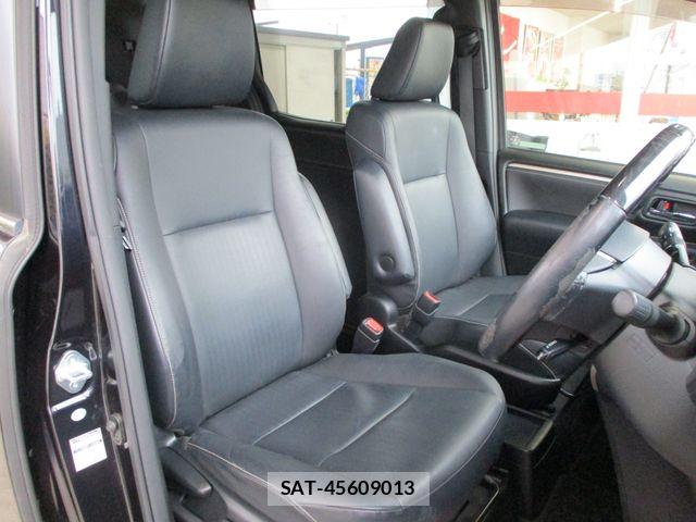 Toyota ESQUIRE 2016-03 7500476-12