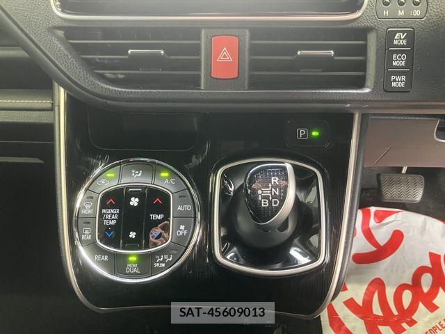 Toyota ESQUIRE 2016-03 7500476-24