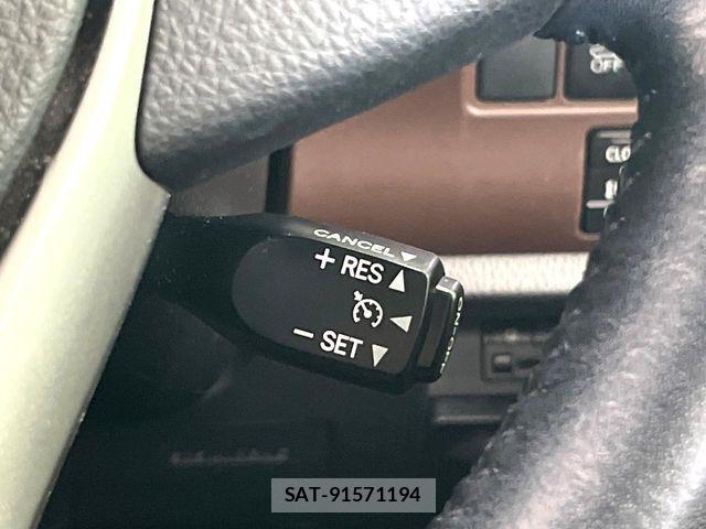 Toyota ESQUIRE 2015-05 7508613-6