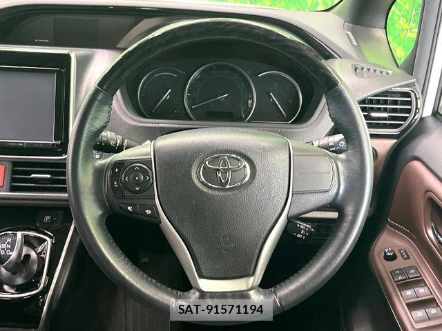 Toyota ESQUIRE 2015-05 7508613-7