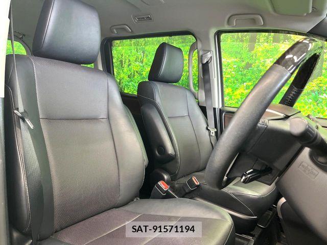 Toyota ESQUIRE 2015-05 7508613-8