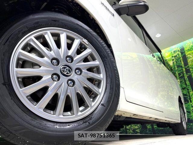 Toyota ESQUIRE 2015-06 7562080-13