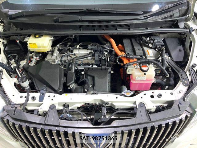 Toyota ESQUIRE 2015-06 7562080-17