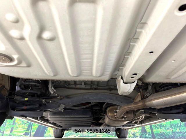 Toyota ESQUIRE 2015-06 7562080-18