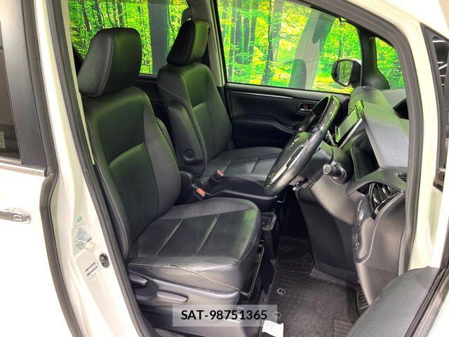 Toyota ESQUIRE 2015-06 7562080-8