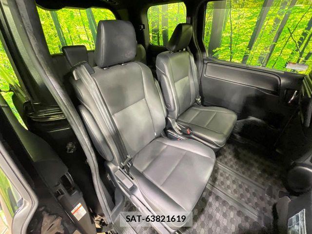 Toyota ESQUIRE 2018-03 7616423-9