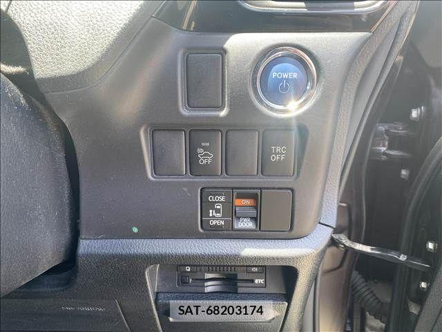 Toyota ESQUIRE 2015-02 7616434-9