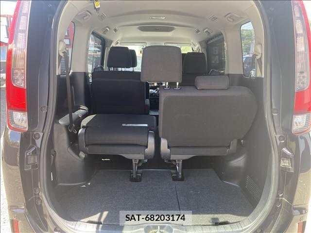 Toyota ESQUIRE 2015-02 7616434-14