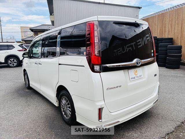 Toyota ESQUIRE 2015-07 7616430-22