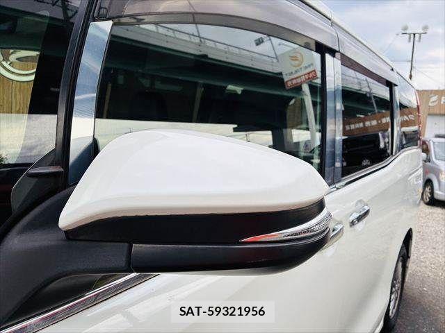 Toyota ESQUIRE 2015-07 7616430-28