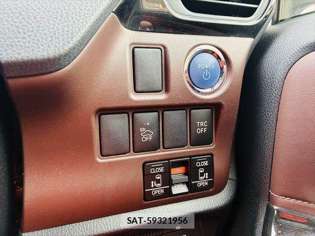 Toyota ESQUIRE 2015-07 7616430-8