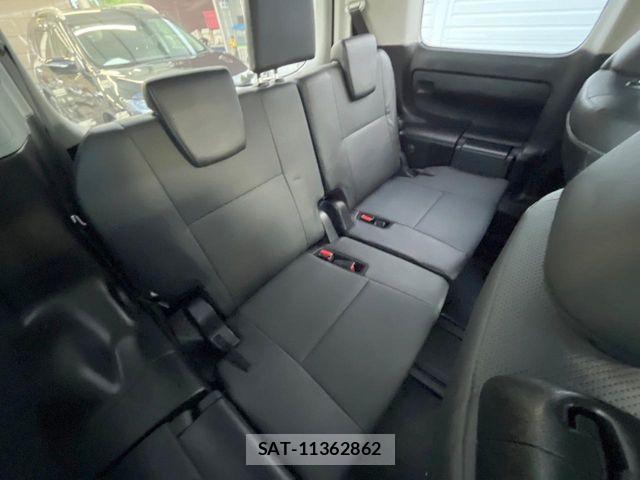 Toyota ESQUIRE 2015-06 7616428-9