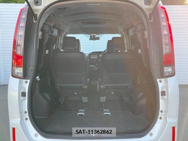 Toyota ESQUIRE 2015-06 7616428-10