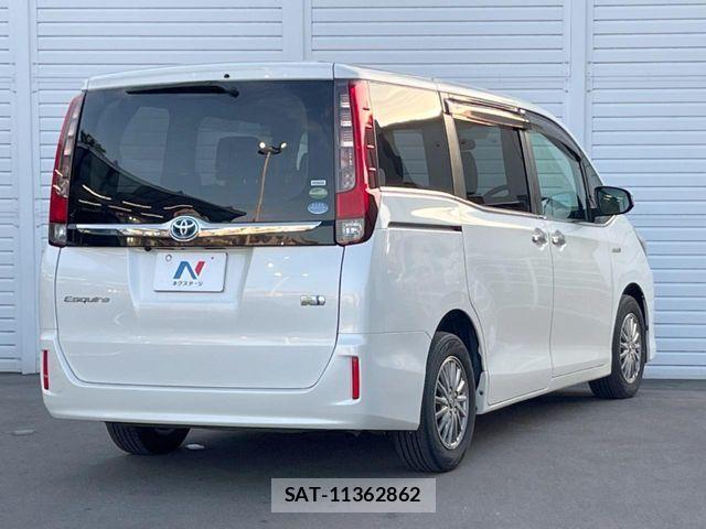Toyota ESQUIRE 2015-06 7616428-17