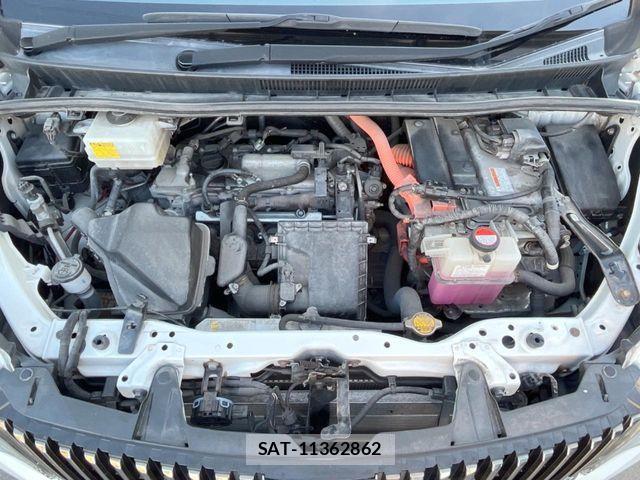 Toyota ESQUIRE 2015-06 7616428-18