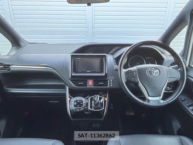 Toyota ESQUIRE 2015-06 7616428-1