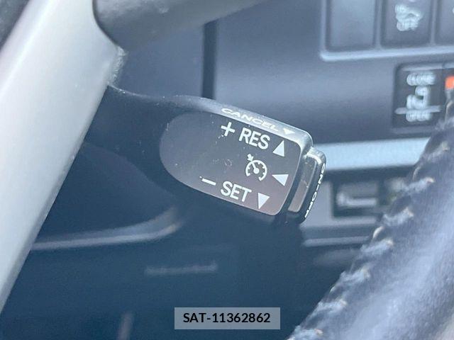 Toyota ESQUIRE 2015-06 7616428-6