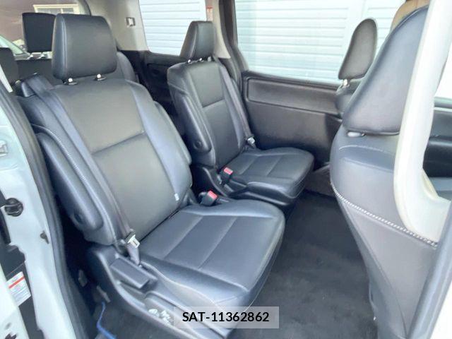 Toyota ESQUIRE 2015-06 7616428-8