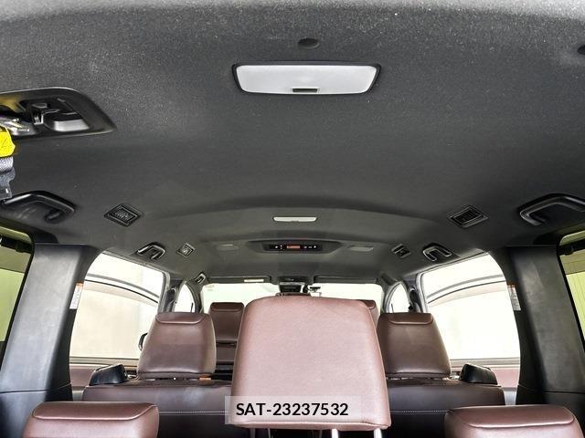 Toyota ESQUIRE 2018-03 7616424-11