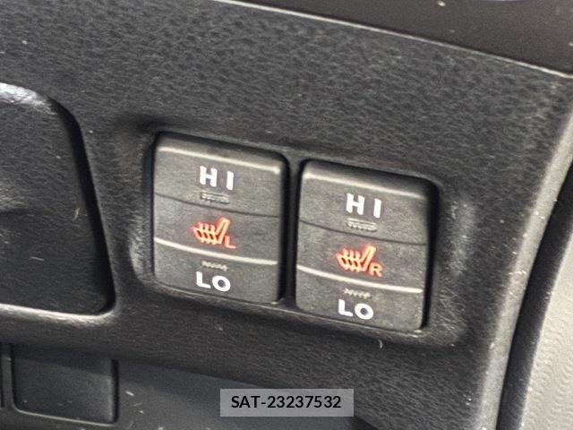 Toyota ESQUIRE 2018-03 7616424-15
