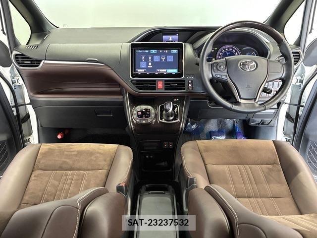 Toyota ESQUIRE 2018-03 7616424-1