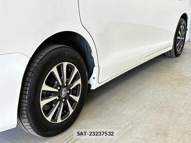 Toyota ESQUIRE 2018-03 7616424-23