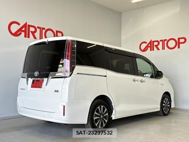 Toyota ESQUIRE 2018-03 7616424-2