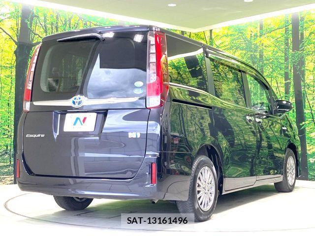 Toyota ESQUIRE 2015-06 7616432-17
