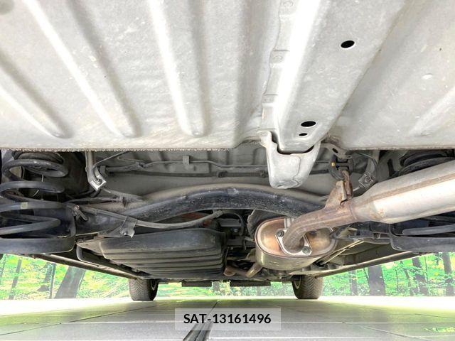 Toyota ESQUIRE 2015-06 7616432-19