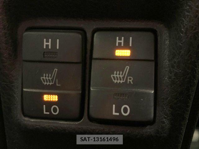 Toyota ESQUIRE 2015-06 7616432-6