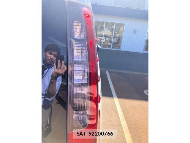 Toyota ESQUIRE 2014-12 7723112-9