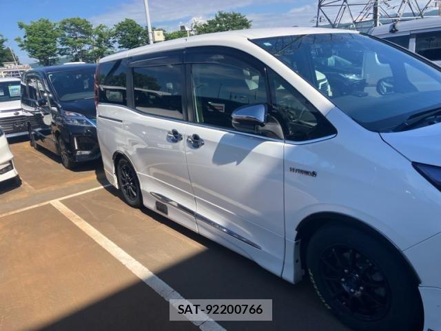Toyota ESQUIRE 2014-12 7723112-3