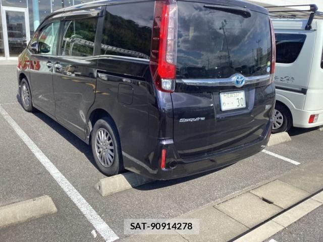 Toyota ESQUIRE 2015-01 7876333-5