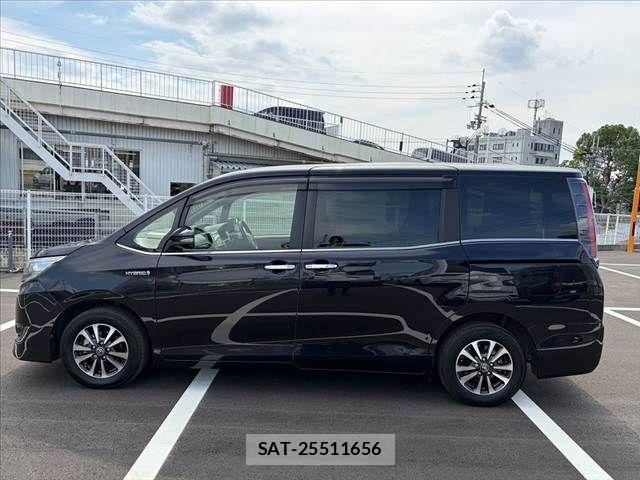 Toyota ESQUIRE 2019-07 7876330-11