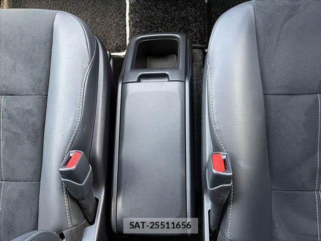 Toyota ESQUIRE 2019-07 7876330-23