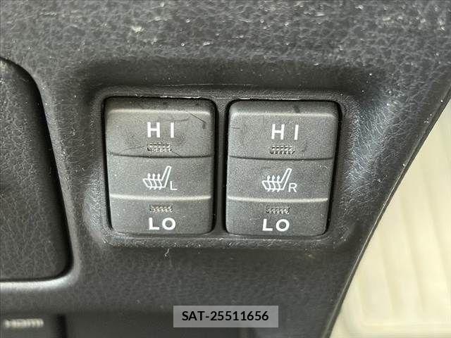 Toyota ESQUIRE 2019-07 7876330-5