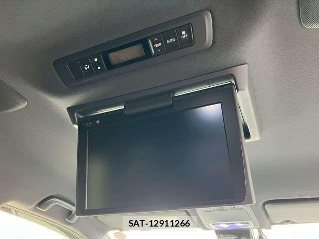 Toyota ESQUIRE 2019-03 7902576-1