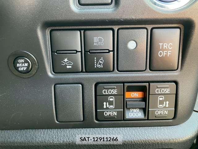 Toyota ESQUIRE 2019-03 7902576-5